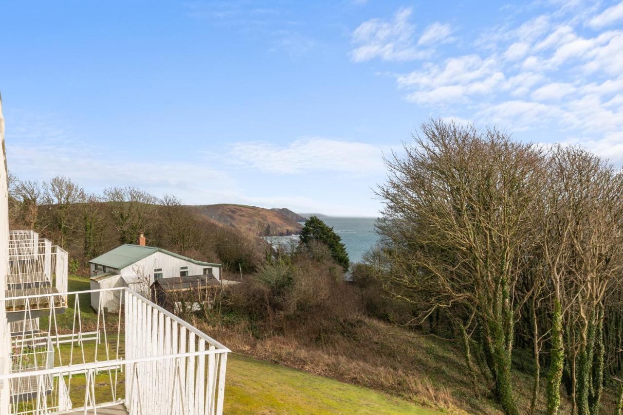 Freshwater Bay - Sea View Apartment Hodgeston エクステリア 写真